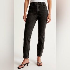 Abercrombie & Fitch The Mom High Rise size 27